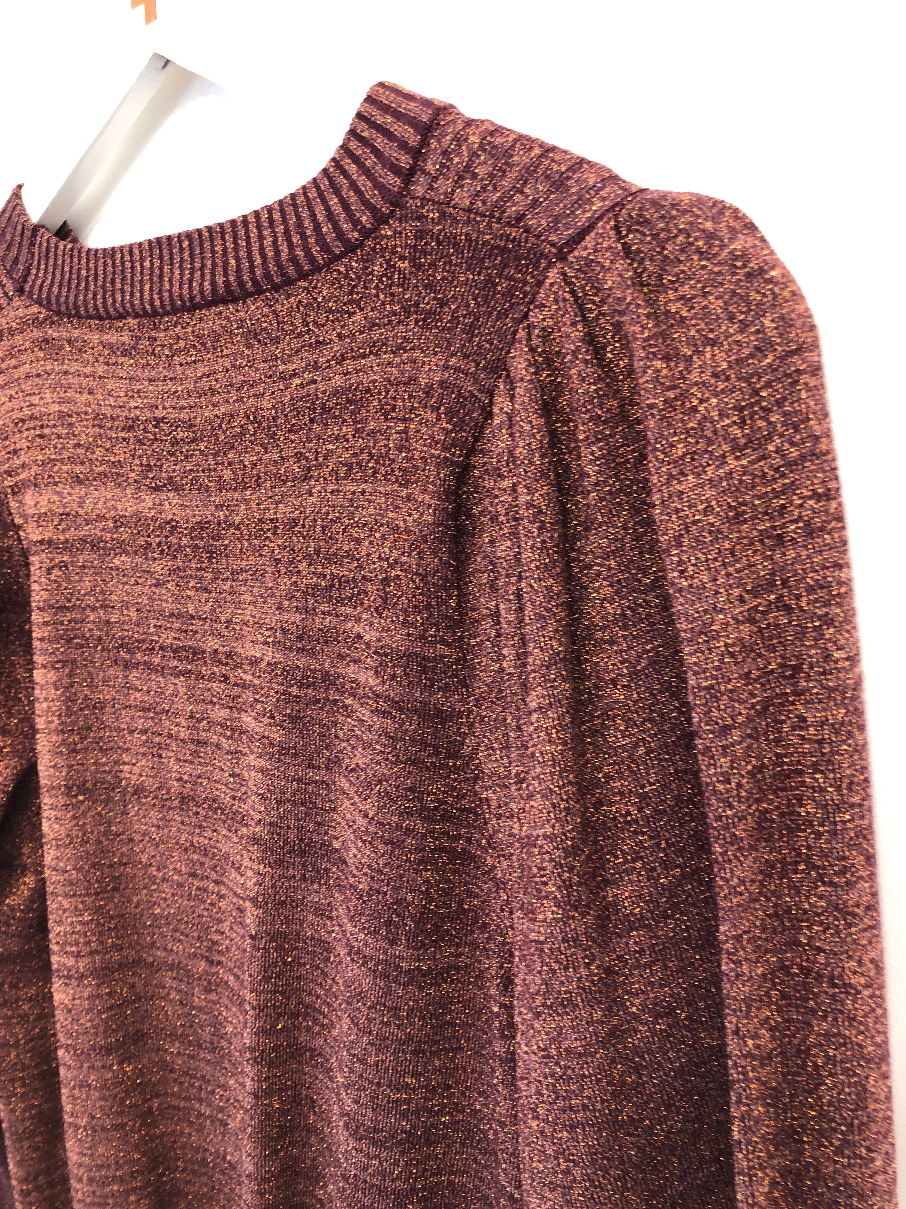 Neo Noir Pullover